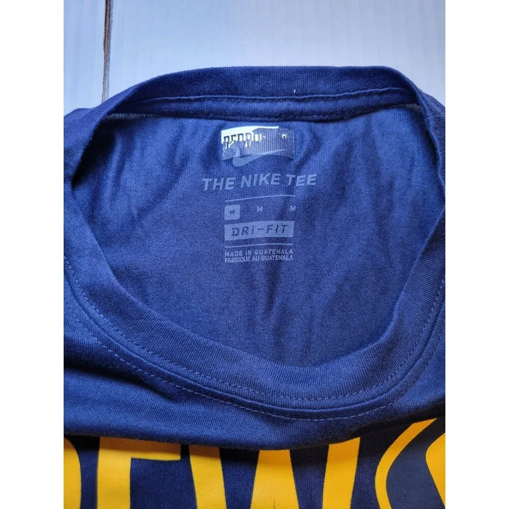 Nike Milwaukee Brewers Brew Crew Postseason 2021 Shirt Size Men's Medium Dri-fit